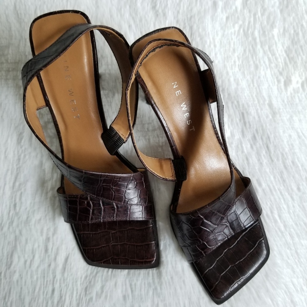 NINE WEST | Brown Croc Pattern Sandals